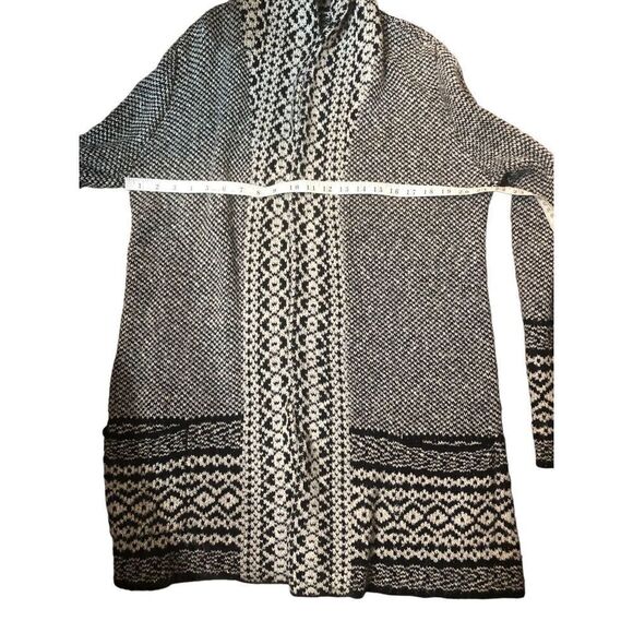 Heavy wool Lucky Brand aztec black and cream colored open front long line cardig - Picture 9 of 11